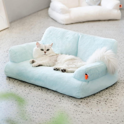 Plush Cat Bed For Indoor Cats and Dogs